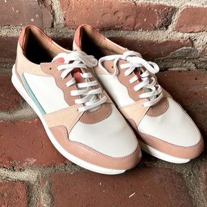 Clarks Unstructured Cream Tan Dusty Pink Green Leather Suede Athletic Shoes Sz 9